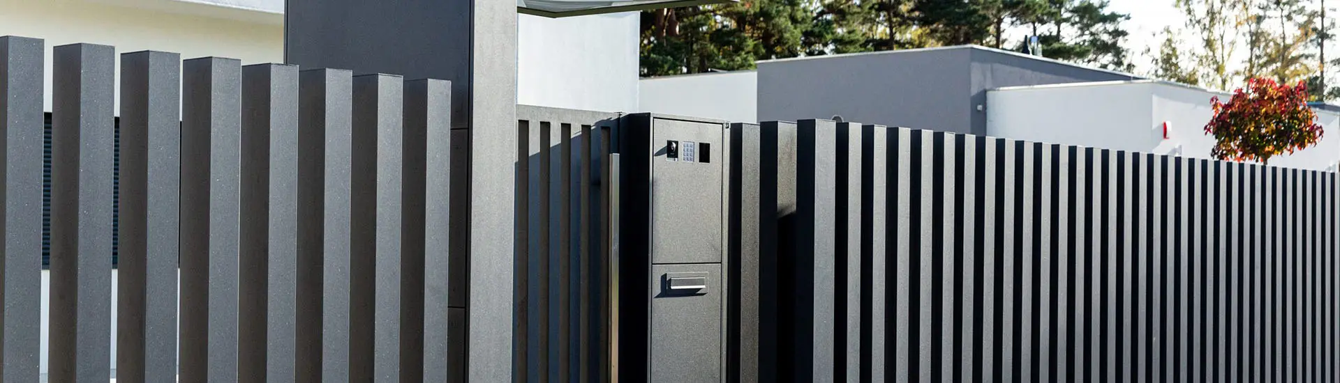 Aluminum Pool Fence Solutions for Enhanced Safety and Aesthetics