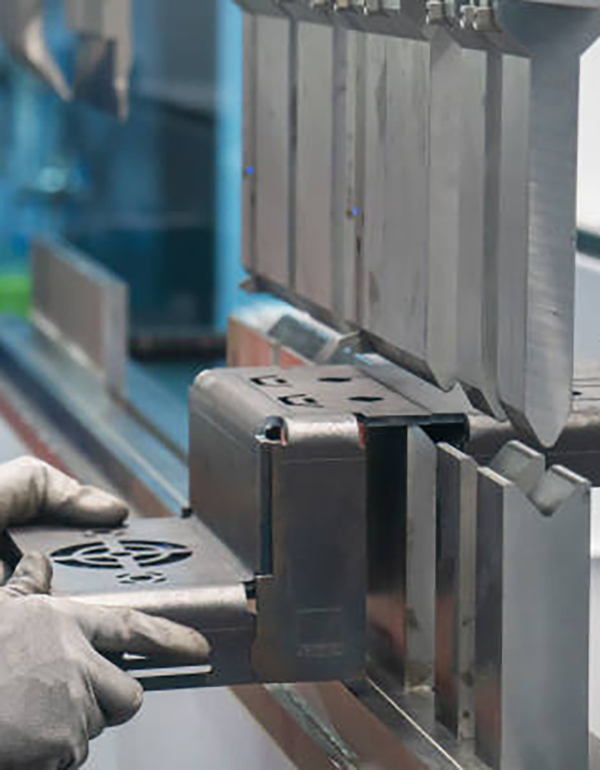 Aluminum Extrusion Stamping (1)