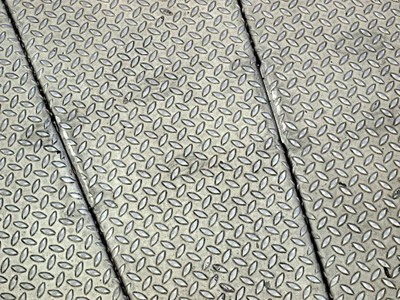 Premium Patterned Aluminum Flooring (2)